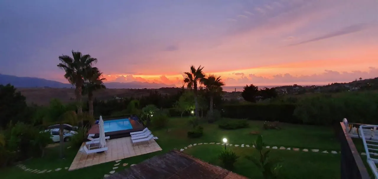 Ferienhaus Isola Del Sole, Appartamenti Con Piscina Balestrate Italien