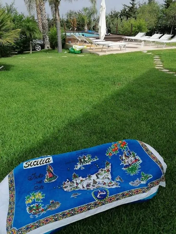 Isola Del Sole, Appartamenti Con Piscina Balestrate