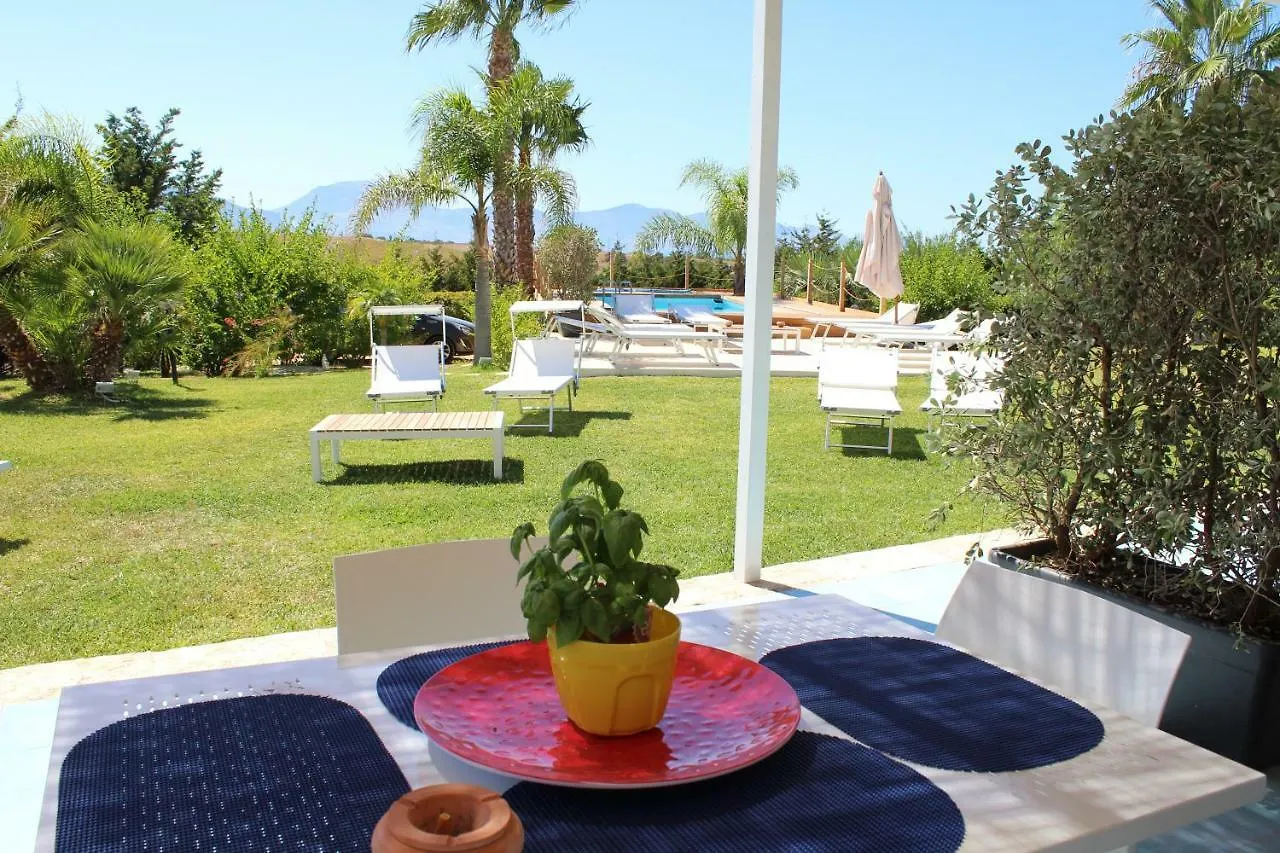 Isola Del Sole, Appartamenti Con Piscina Balestrate Ferienhaus